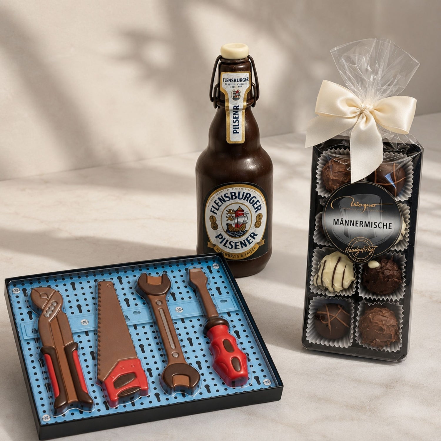 Dreyer Confiserie in Hameln, Schokoladen-Bierflaschen und Whiskey-Trüffel zum Vatertag